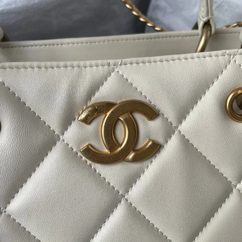 Chanel - Luxury Bag - CHL - 150