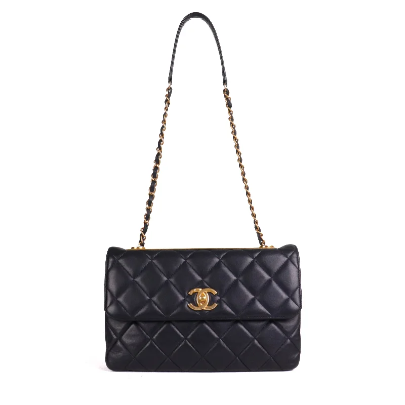 CHANEL - Sac à épaule Trendy CC flap Chanel en cuir bleu marine