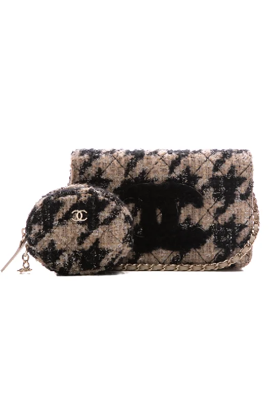 Houndstooth Wallet on Chain Bag