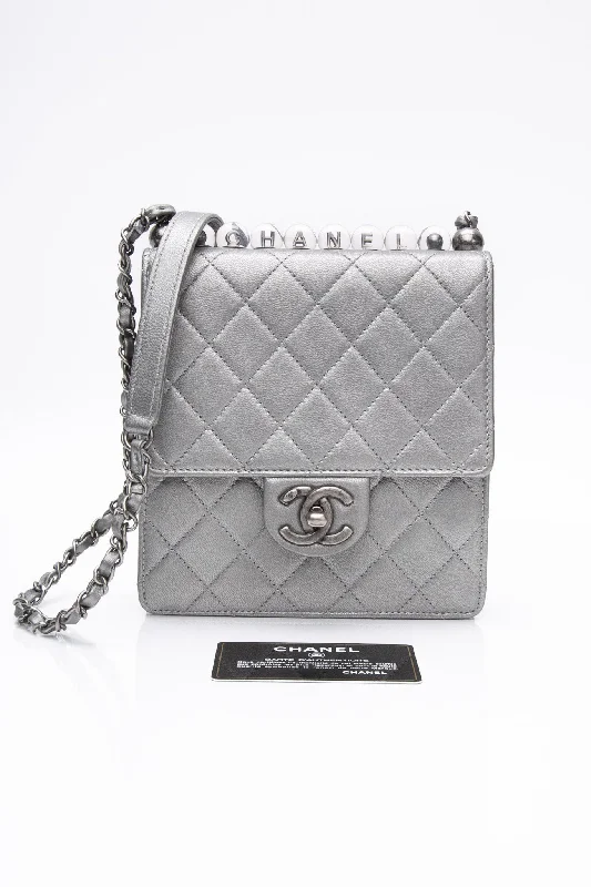 CHANEL Silver Metallic Goatskin Quilted Chic Pearls Flap Bag