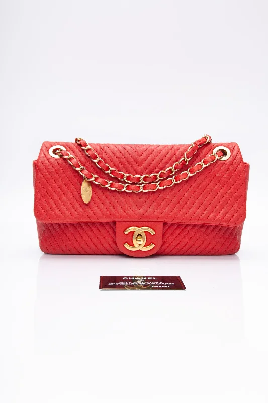 CHANEL Red Medallion Charm Chevron Wrinkled Calfskin Medium Flap Bag